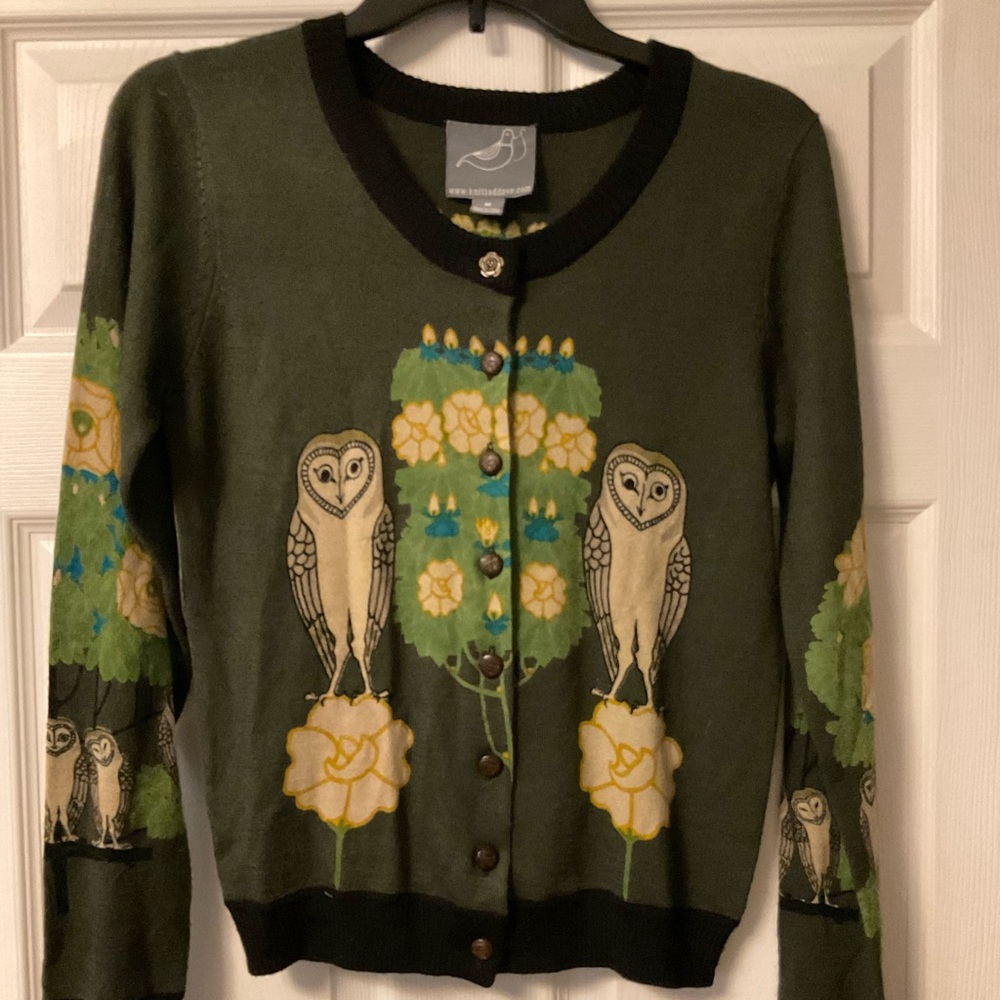 Cardigan with Owen pattern